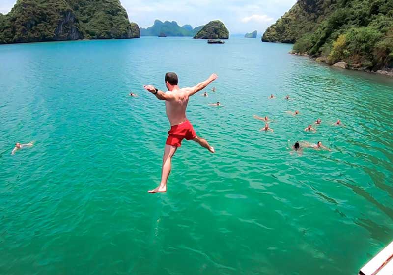 Lan Ha Bay 1 day tour from Ha Noi